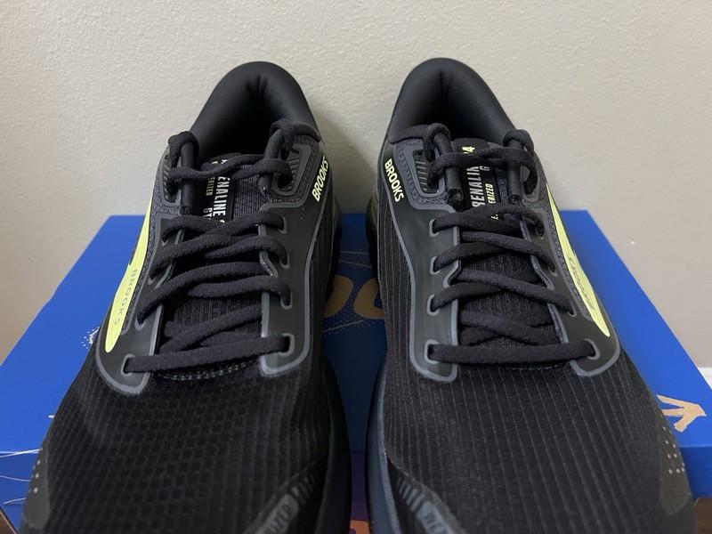 Size 9 - Brooks Adrenaline GTS 24 Weatherized Black New Yellow