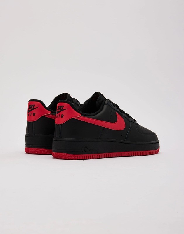 Size 9 - Nike Air Force 1 '07 Bred