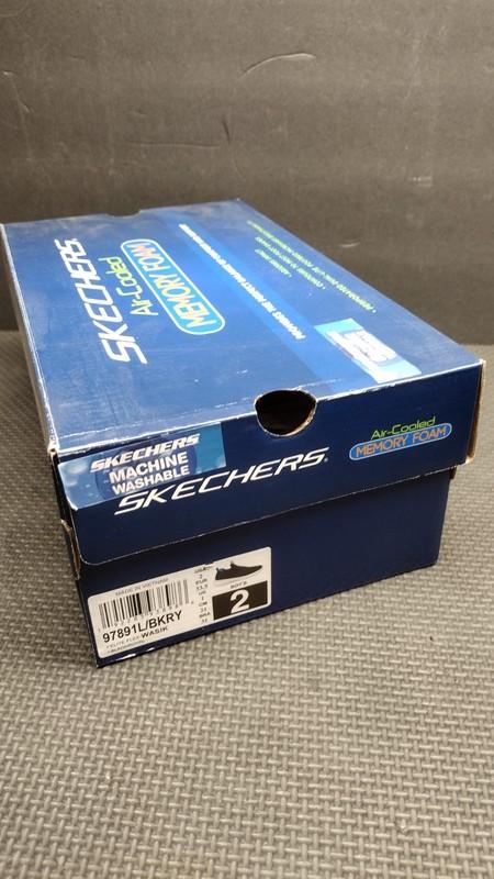 Skechers Air-Cooled Memory Foam Kid Boy's BLACK Sneakers Elite Flex Wasik Size 2