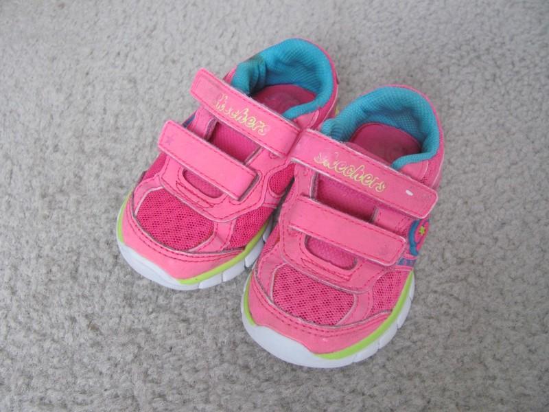 Skechers Baby/Toddler Girl's Pink Colored Athletic Shoes Child Size 5
