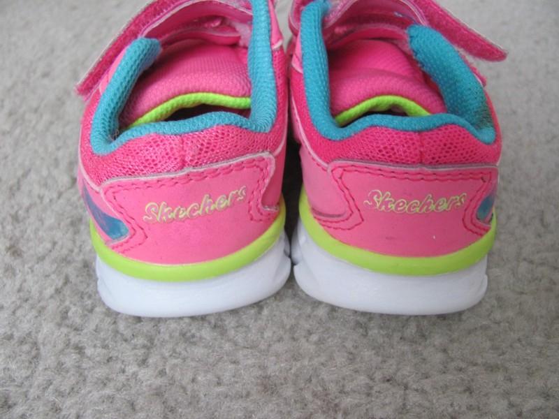 Skechers Baby/Toddler Girl's Pink Colored Athletic Shoes Child Size 5