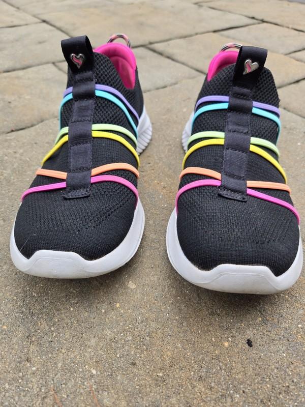 Skechers Girls Black With Rainbow Stripes Size 3