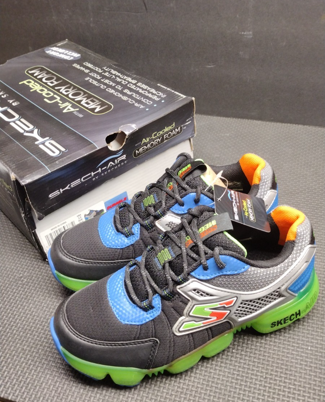 Skechers KIDS US Size 3.5 Skech-Air Bolt Shoe Memory Foam ~ Air Cooled NEW