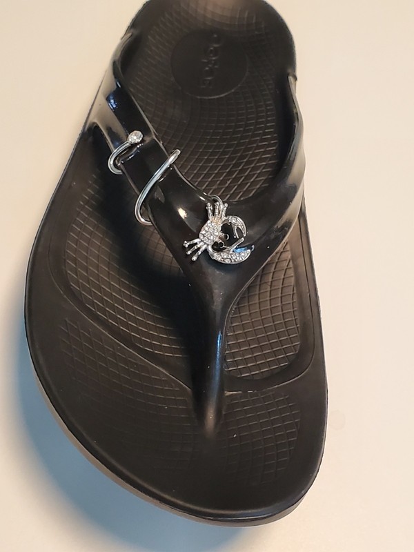 Small Crab Twist Bling For Oofos Telic Crocs And More Flip Flops & Sandals