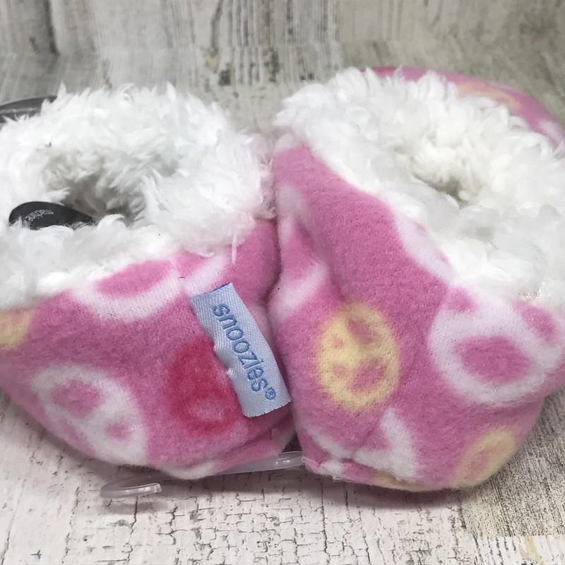SNOOZIES Girls Size 11-12 Fuzzy Slippers Pink Peace Signs Faux Sherpa Lined NEW