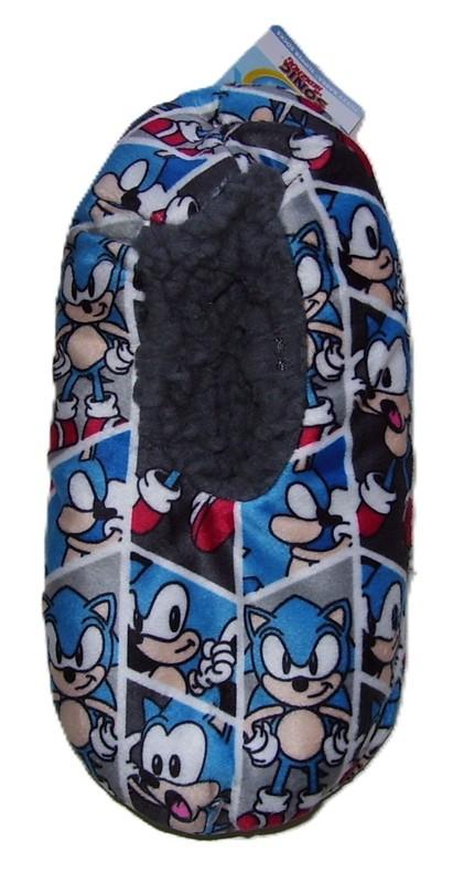 Sonic the Hedgehog Fuzzy Babba Slipper Socks M/L Shoe Sz 13-4