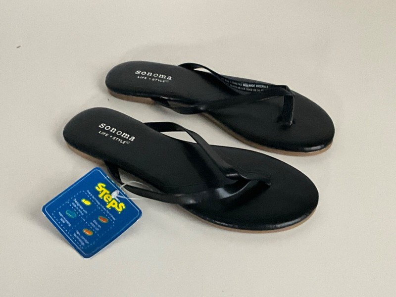 SONOMA YOUTH GIRLS SNHOOLA BLACK FLIP FLOP THONG SANDALS SIZE 1 MED NWOB