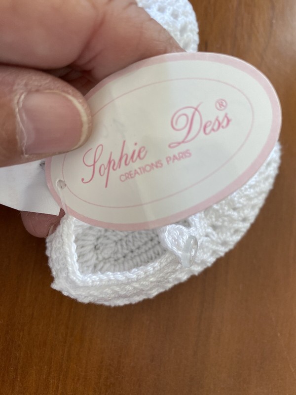 Sophie Dess Creations Paris NWT Cotton Crochet Crib Shoes White Small