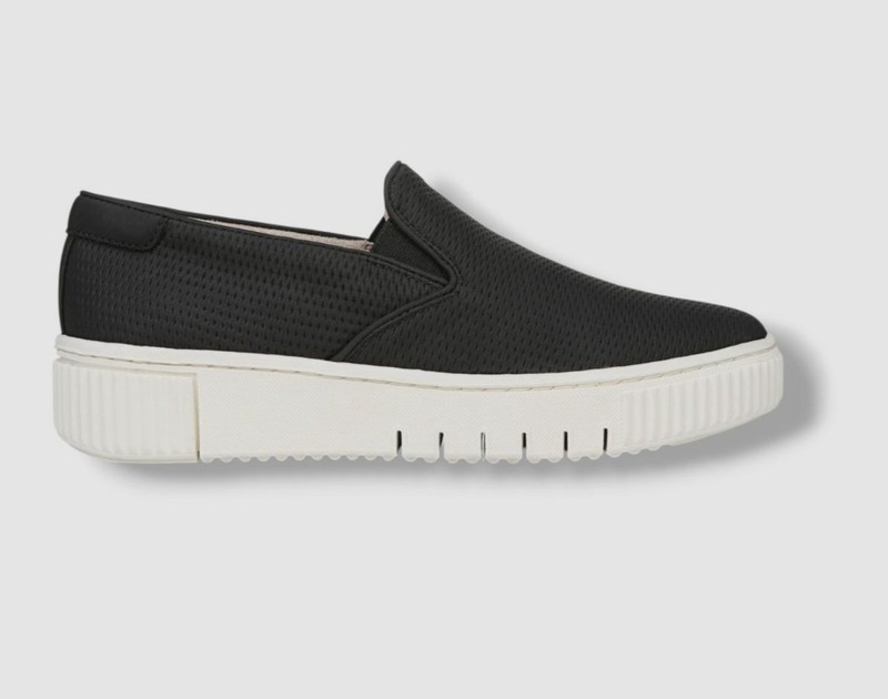Soul Naturalizer Women's Black Tia Slip-On Sneakers Shoe Size 9W