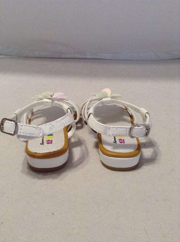 Specialty Girl Sandals Adjustable Ankle Strap Lil Piper White Size 6 Retails 35