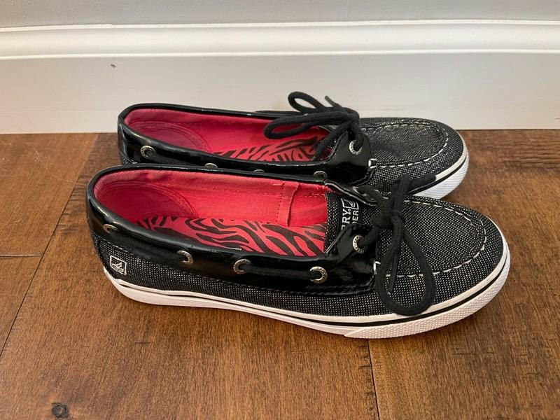 Sperry Top-Sider Biscayne 1 Eye Black Sparkle Pink Liner Boat Shoes - Girls 2M