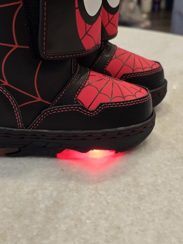 Spider-Man By Marvel Toddler Boys Winter Light-up Mid-Calf Boot Size 8