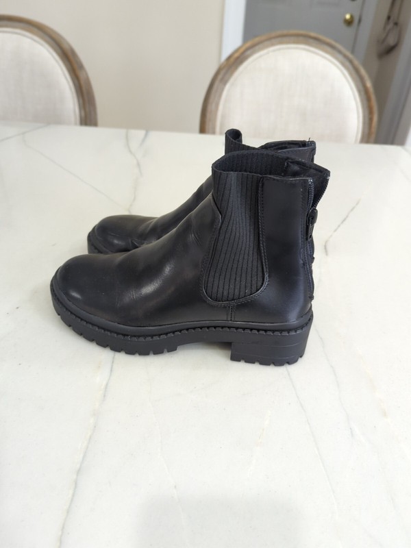 Steve Madden Girls J Hazzel Ankle Boots Size 4 Shoe Lug Sole Blk Leather