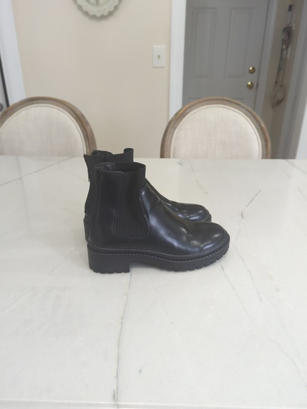 Steve Madden Girls J hazzel Ankle Boots Size 4 Shoe Lug Sole Blk Leather