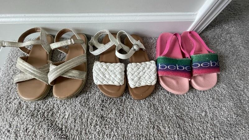 Steve Madden Girls Sandal Bundle Size 11/12