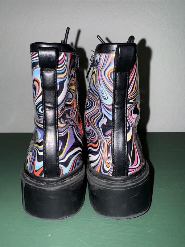 Steve Madden JRock Colorful 70s Swirl Size 1 Lace Zip Combat Boots
