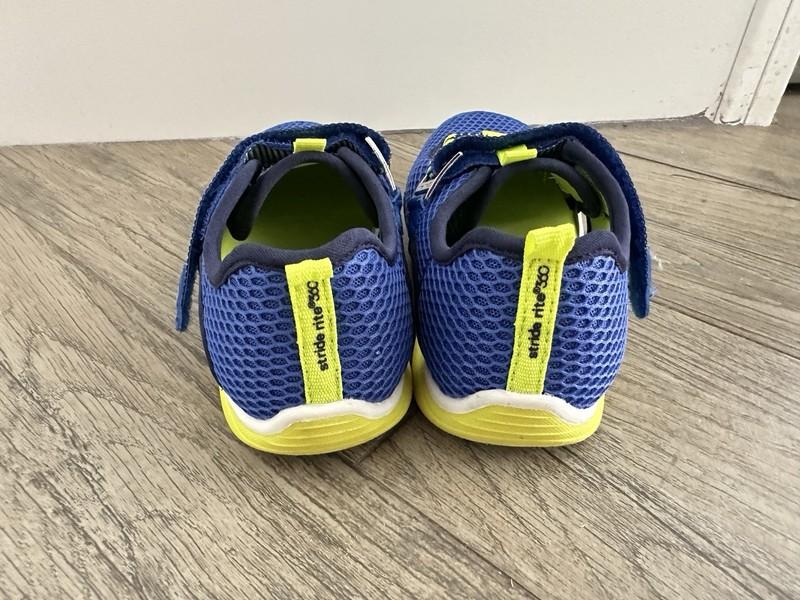 Stride Rite 360 Finley Unisex-child Sneaker Sandal. Size: US 13M