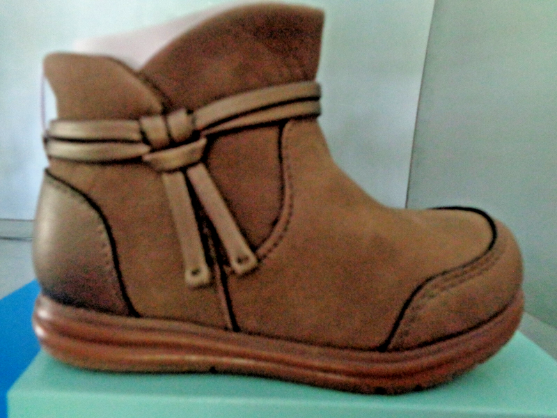 Stride Rite 360 Shania Toddler Girl Taupe Boots NIB New Sizes CUTE
