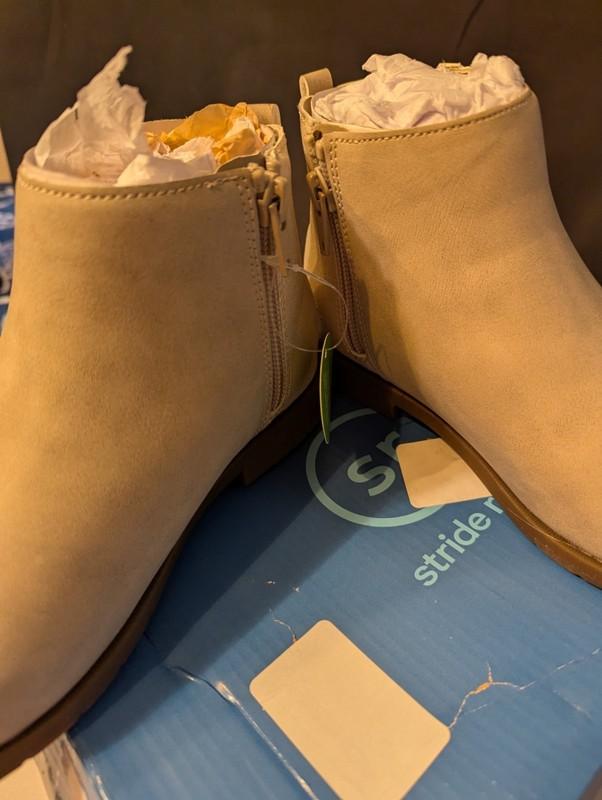 Stride Rite Girls Big Kid 13W Carolyn Taupe Booties Side Zip New Open Box