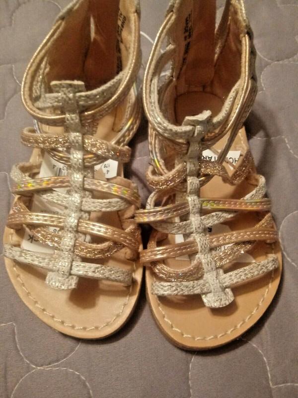 Super Cute Harper Canyon Girls Irredescent Sandals Shoes Size 5
