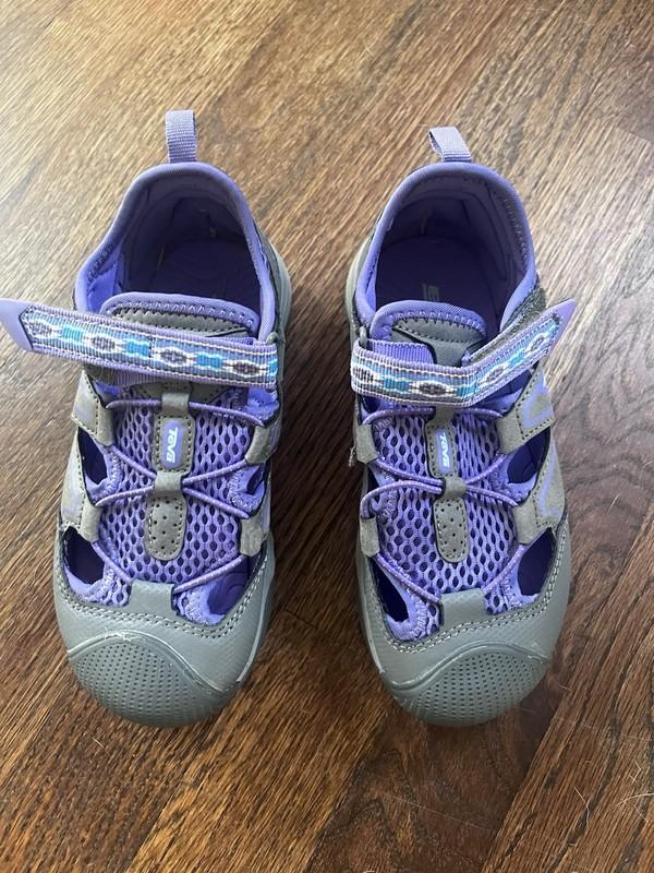 Teva Girls Rollick Sandal Size 1 Gray Purple Covered Toes