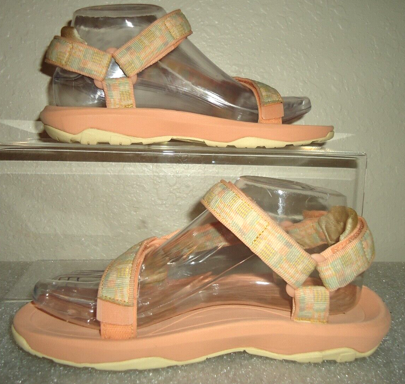 Teva Little Girls Sport Strappy Sandals Water Friendly Adjustable Size-4/36