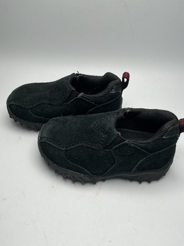The Children’s Place Non-Marking Black Toddler Slip On Size 5