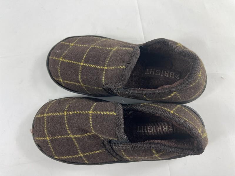 THE COLLECTION WARM KIDS BOY WINTER SOFT SHOES SLIPPER SZ 10 11 12 1