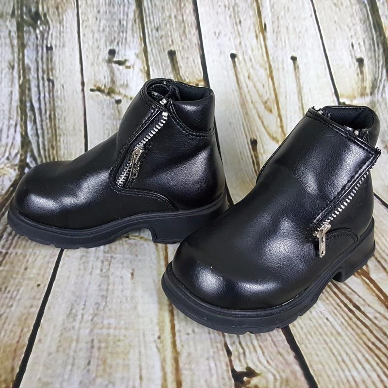 TKS Shoes Girls Black Lil Zip Boots Size 5 M Zipper Sides