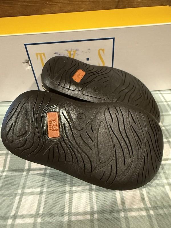 TKS Toddler Brown Sandals Size 8 Medium Never Worn