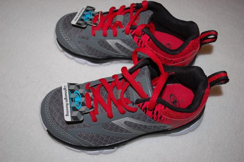 Toddler Boys GRAY RED BLACK RUNNING SHOES Athletic LIGHTWEIGHT Lace Up SIZE 2
