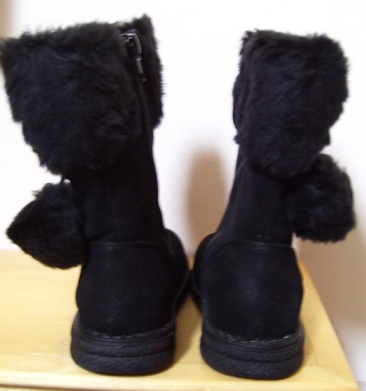 Toddler Girls Rachel Athena Black Faux Fur Suede Pom Pom Boots Sz 6