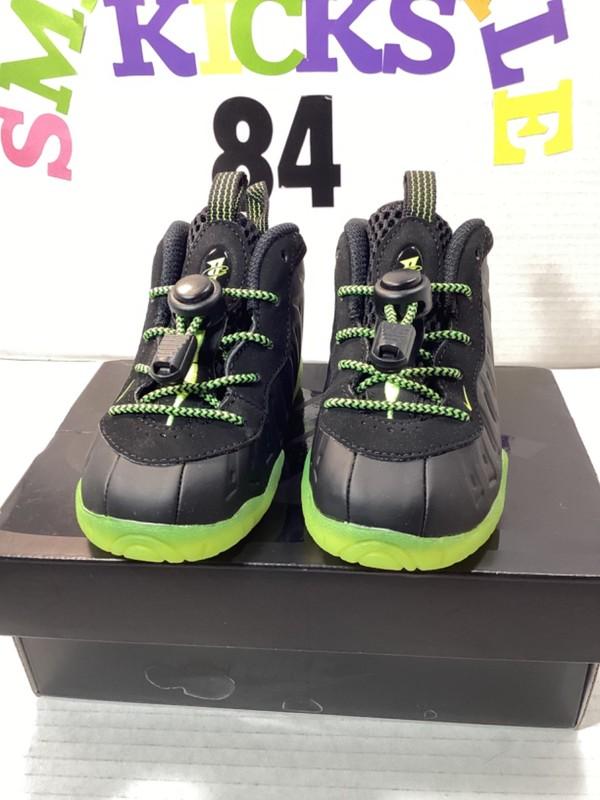 Toddler's Nike Little Posite One Black/Volt Toddler Size 6c