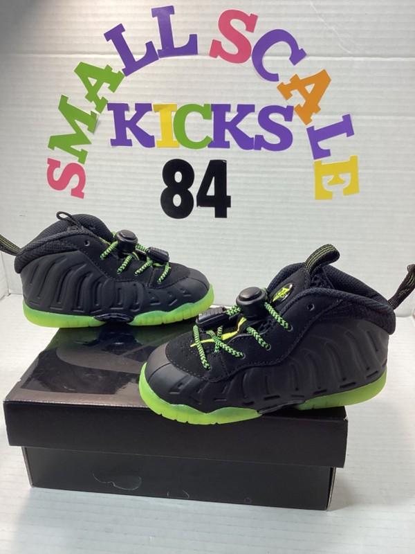 Toddler's Nike Little Posite One Black/Volt Toddler Size 6c