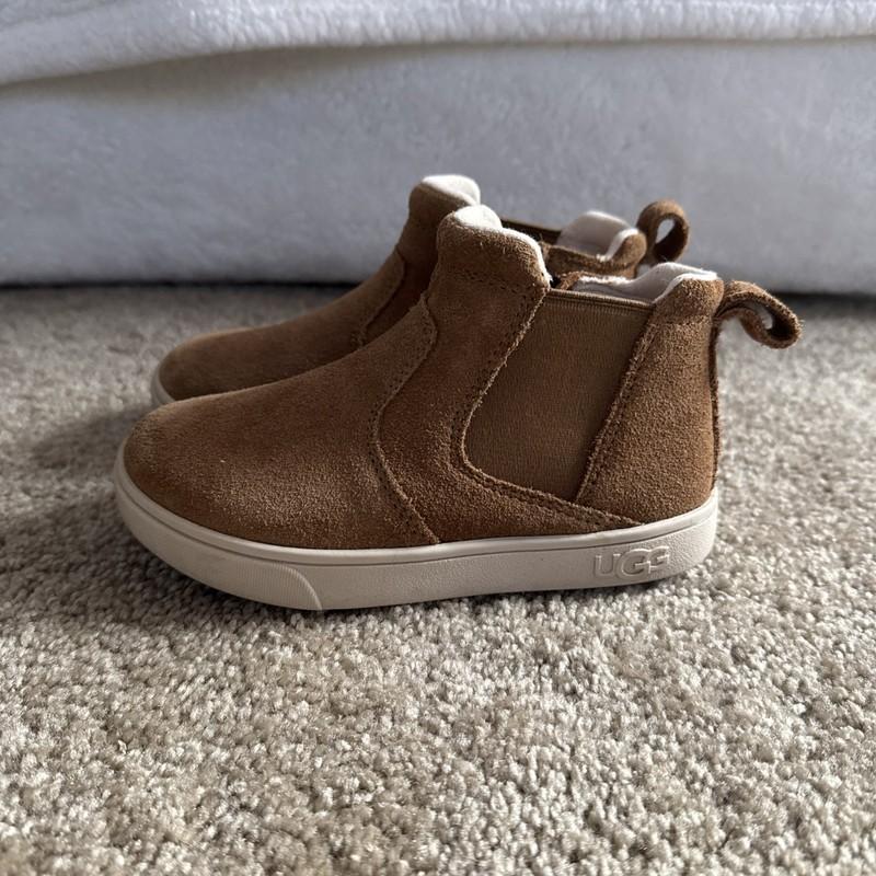 Toddler Uggs Size 10 Toddler Good Condition