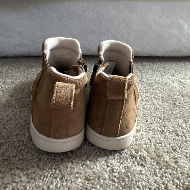 Toddler Uggs Size 10 Toddler Good Condition