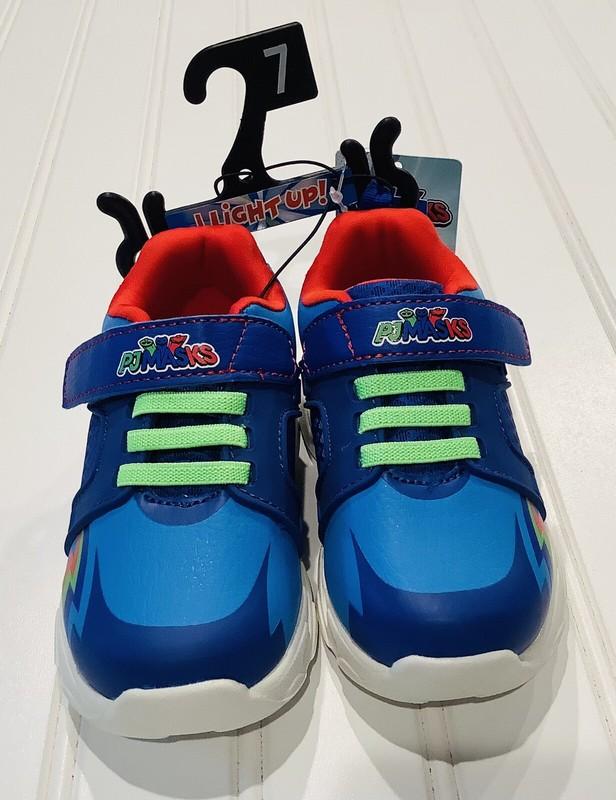 Toddlers’ Boys Light Up Shoes Size 7 New PJ Mask