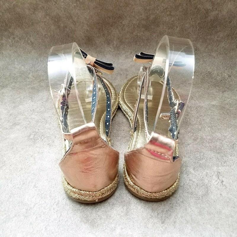 Tommy Hilfiger Big Girls Sz 3 M Gold Thong Slingback Sandals Flats