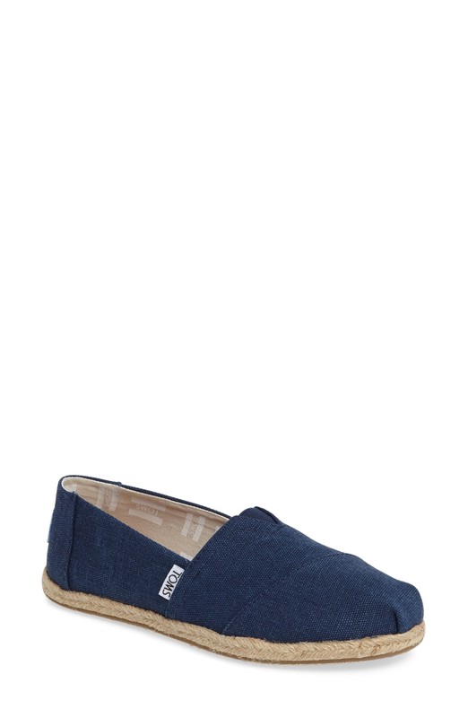 TOMS 10009758 Classic Navy Washed Canvas Womens Size 7 M
