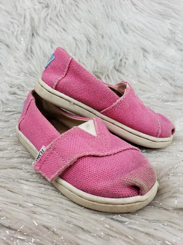 TOMS Girls Toddler Size 7 Pink Slip On Casual Comfort Shoes