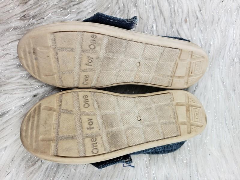 TOMS Toddler Size 11 Denim Blue Slip On Casual Shoes