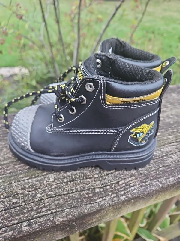 Tonka Hasbro Boys Size 7.5 Black Lace Up Hiker Boots Shoes