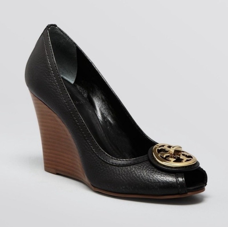 Tory Burch Selma Peep Toe Wedges in Black Size 10