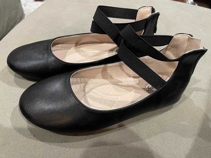 trary shoes for life