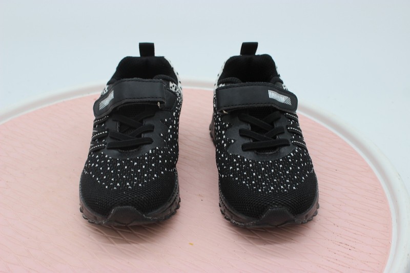 UBFEN Size CHILD SNEKER SZ UK 31 Running Shoes BLACK