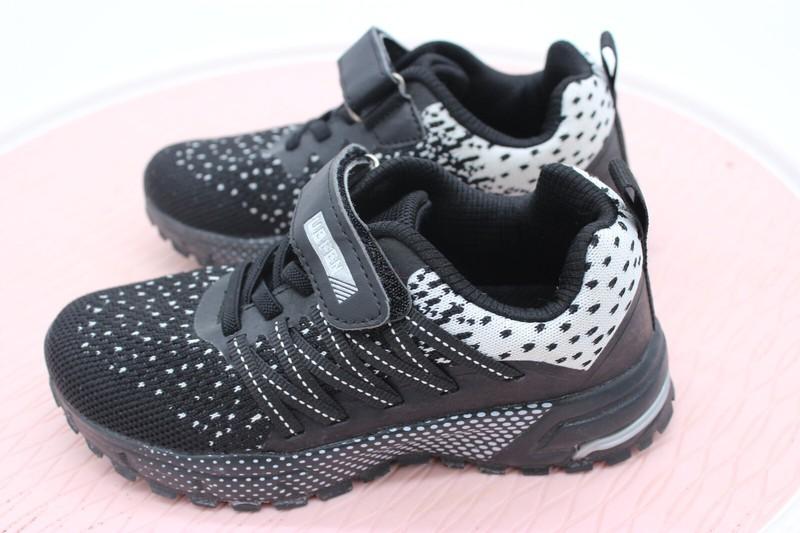 UBFEN Size CHILD SNEKER SZ UK 31 Running Shoes BLACK