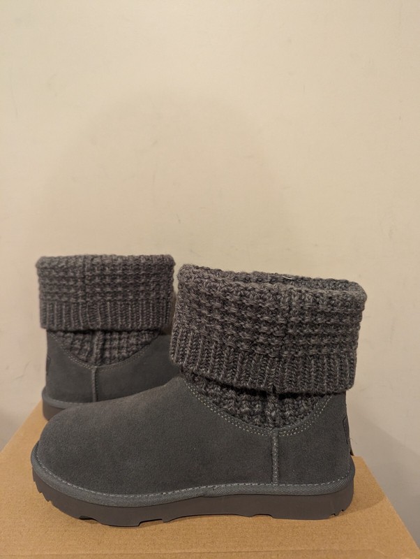 UGG Australia Kids Classic Solene Mini Boots Size 4 NEW NIB