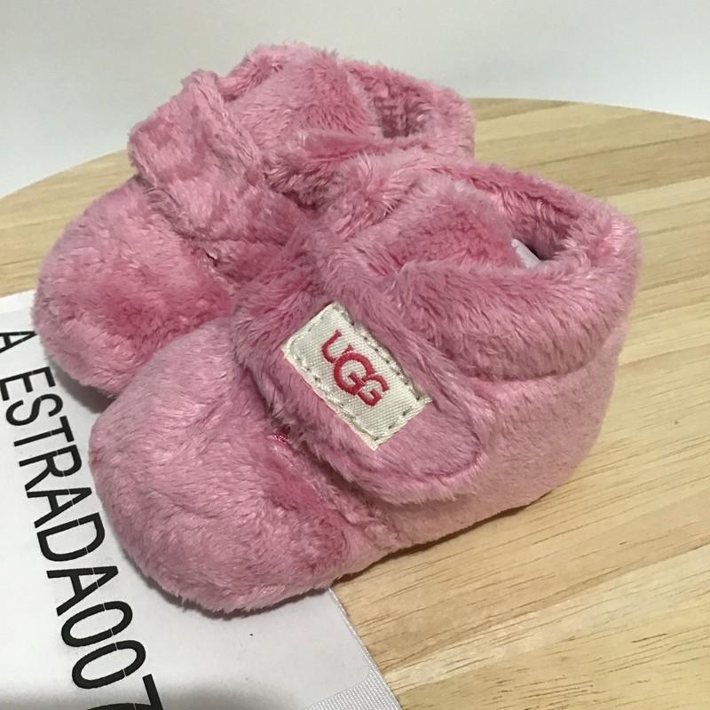 UGG Baby Girl Pink Bixbee Boot Slippers Size 0/1 New With Tags In Box Never Worn