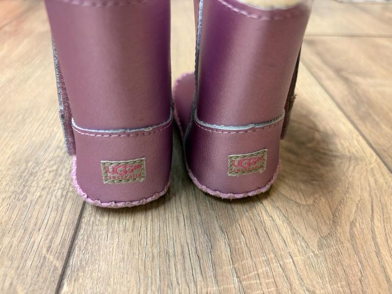 Ugg Baby Girls Metalic Pink Boots Size 0/1 EUC
