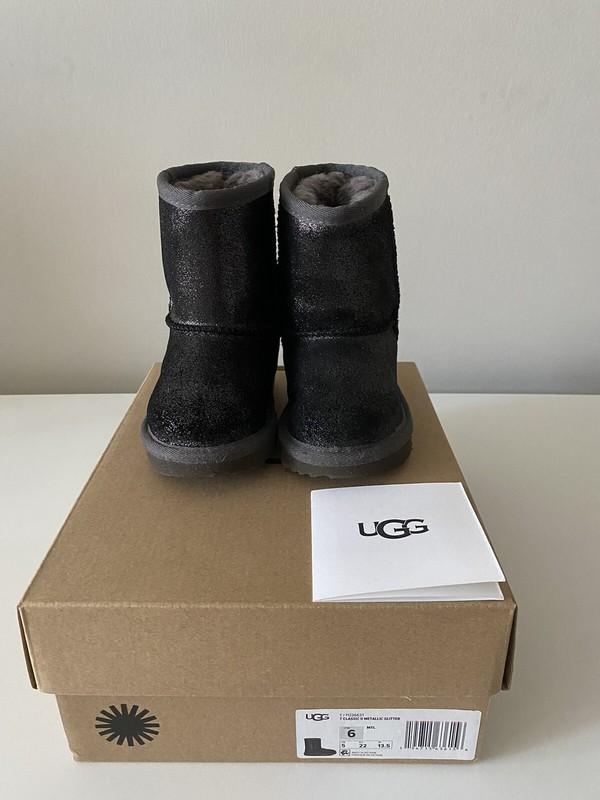 Ugg Boots Size USA 6 (EU 22)waterproof